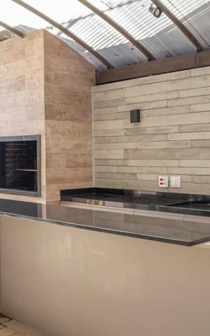 Apartamento à venda com 146m², 3 quartos e 3 vagasÁrea comum - Churrasqueira