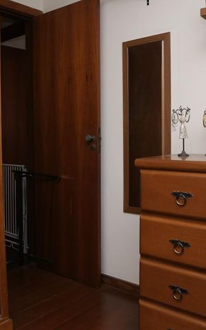 Apartamento à venda com 170m², 4 quartos e 2 vagasQuarto 1