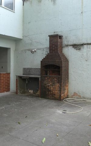 Apartamento à venda com 170m², 4 quartos e 2 vagasÁrea comum - Churrasqueira