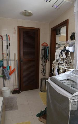Apartamento à venda com 170m², 4 quartos e 2 vagasÁrea de Serviço