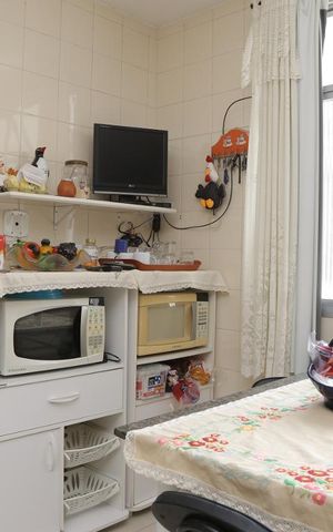 Apartamento à venda com 170m², 4 quartos e 2 vagasCozinha