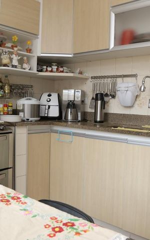 Apartamento à venda com 170m², 4 quartos e 2 vagasCozinha