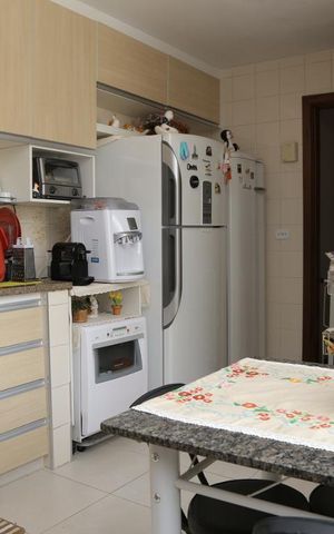 Apartamento à venda com 170m², 4 quartos e 2 vagasCozinha