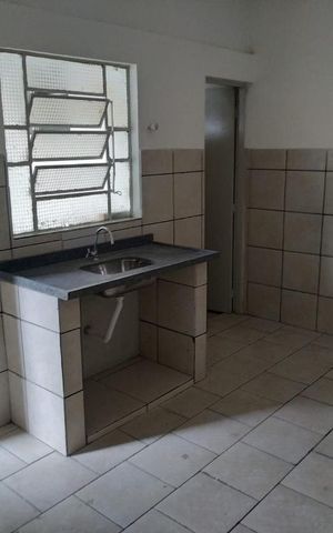 Casa para alugar com 55m², 1 quarto e sem vaga Casa para alugar com 55m², 1 quarto e sem vagaCozinha