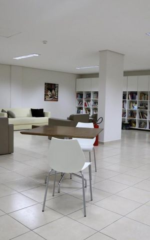 Apartamento à venda com 68m², 2 quartos e 1 vagaÁrea comum