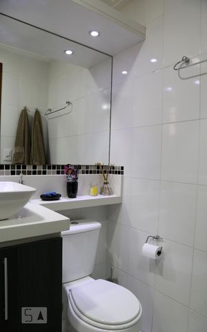 Apartamento à venda com 68m², 2 quartos e 1 vagaBanheiro da Suíte