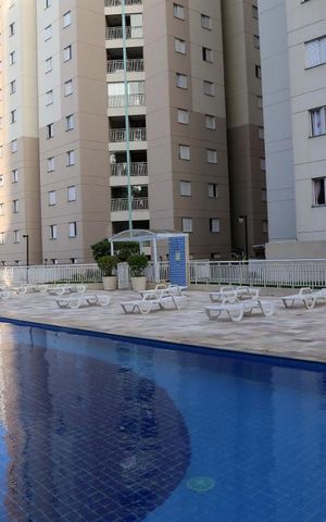 Apartamento à venda com 68m², 2 quartos e 1 vagaÁrea comum - Piscina
