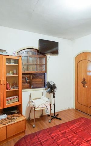 Casa à venda com 400m², 2 quartos e 1 vaga Casa à venda com 400m², 2 quartos e 1 vagaQuarto 01