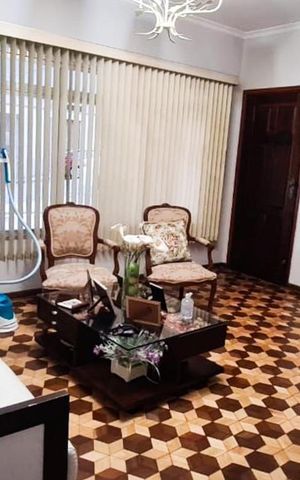Casa à venda com 190m², 3 quartos e 3 vagasSala