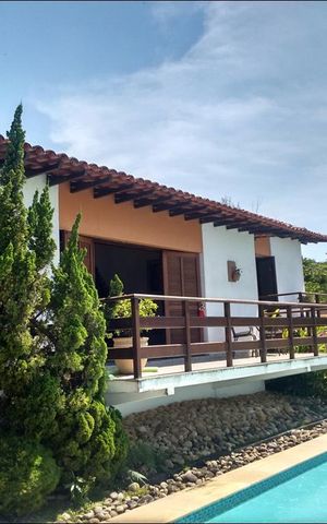 Casa de condomínio à venda com 480m², 4 quartos e 2 vagas