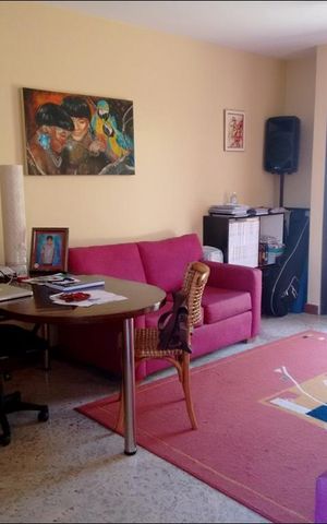 Casa de condomínio à venda com 480m², 4 quartos e 2 vagas