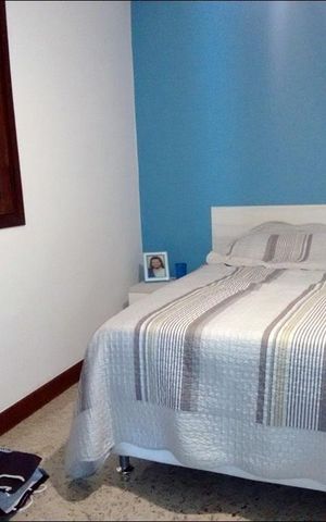 Casa de condomínio à venda com 480m², 4 quartos e 2 vagas