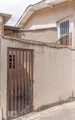 Casa para alugar com 45m², 1 quarto e sem vagaFachada