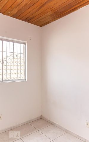 Casa para alugar com 45m², 1 quarto e sem vagaQuarto