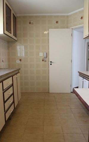 Apartamento para alugar com 110m², 3 quartos e 2 vagasCozinha