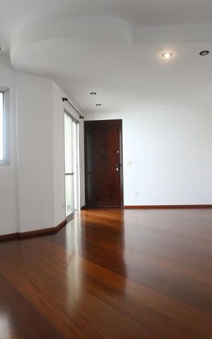 Apartamento para alugar com 110m², 3 quartos e 2 vagasSala