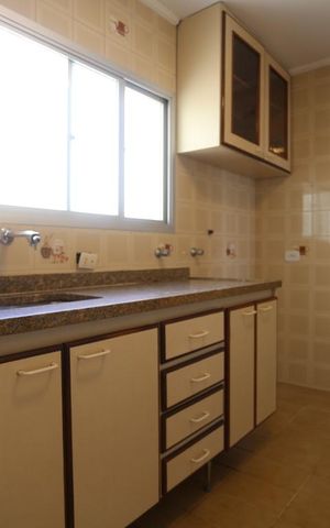 Apartamento para alugar com 110m², 3 quartos e 2 vagasCozinha