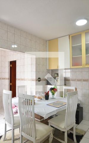 Apartamento para alugar com 80m², 2 quartos e sem vagaCozinha