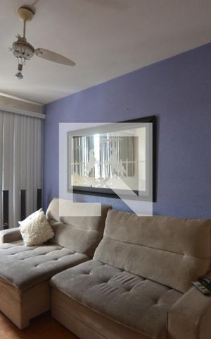 Apartamento para alugar com 80m², 2 quartos e sem vagaSala