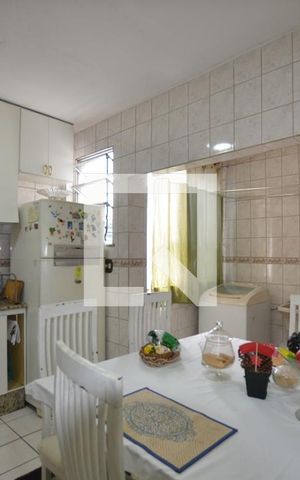 Apartamento para alugar com 80m², 2 quartos e sem vagaCozinha