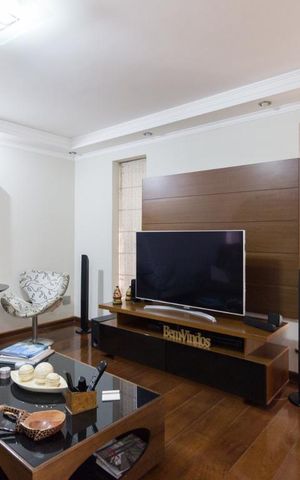 Apartamento à venda com 280m², 4 quartos e 4 vagas Apartamento à venda com 280m², 4 quartos e 4 vagasSala