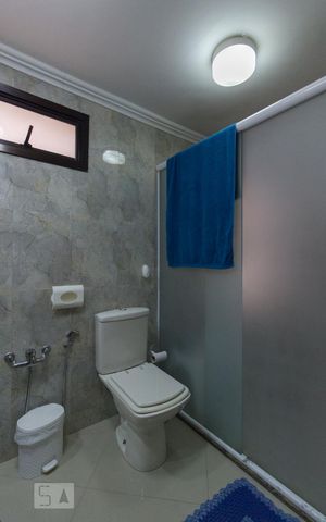 Apartamento à venda com 280m², 4 quartos e 4 vagas Apartamento à venda com 280m², 4 quartos e 4 vagasBanheiro