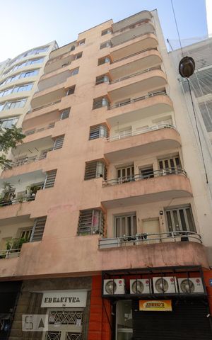 Apartamento para alugar com 55m², 1 quarto e sem vagaFachada
