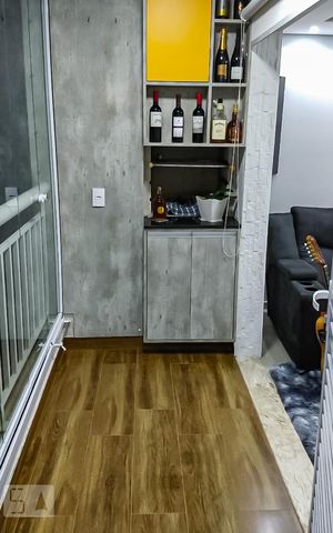 Apartamento à venda com 60m², 2 quartos e 1 vagaVaranda