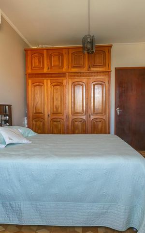 Casa à venda com 320m², 4 quartos e 2 vagasQuarto 1