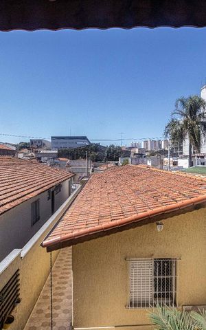 Casa para alugar com 120m², 2 quartos e 2 vagas Casa para alugar com 120m², 2 quartos e 2 vagasVista Área de Serviço