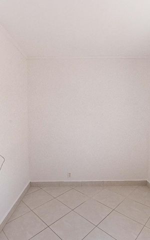 Casa para alugar com 120m², 2 quartos e 2 vagas Casa para alugar com 120m², 2 quartos e 2 vagasQuarto 1