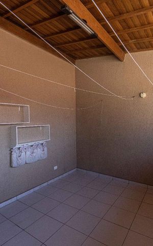 Casa para alugar com 120m², 2 quartos e 2 vagas Casa para alugar com 120m², 2 quartos e 2 vagasÁrea de Serviço