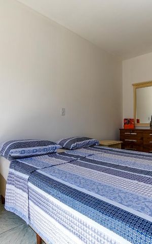Casa à venda com 250m², 3 quartos e 6 vagas Casa à venda com 250m², 3 quartos e 6 vagasQuarto 1 Suíte