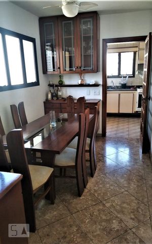Apartamento à venda com 225m², 3 quartos e 4 vagas