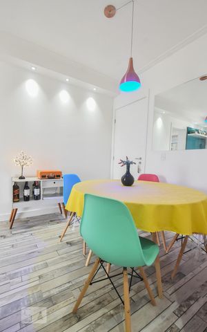 Apartamento para alugar com 65m², 2 quartos e 1 vagaSala de Jantar