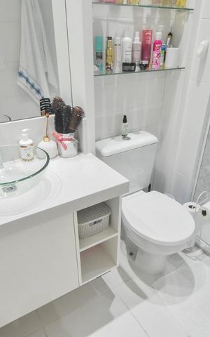 Apartamento para alugar com 65m², 2 quartos e 1 vagaBanheiro