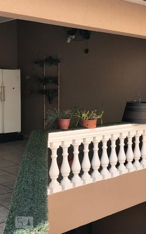 Casa à venda com 300m², 4 quartos e 4 vagasQuintal