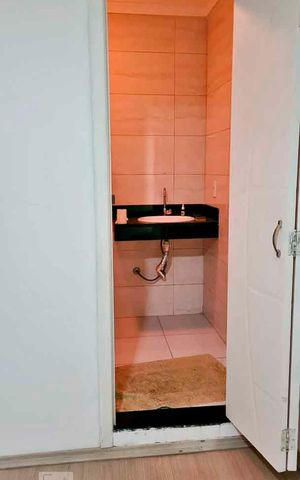 Casa à venda com 210m², 5 quartos e sem vagaBanheiro
