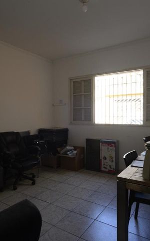 Casa à venda com 200m², 2 quartos e 4 vagasQuarto 1