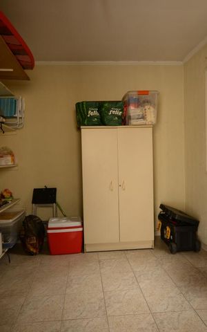 Casa à venda com 200m², 2 quartos e 4 vagasDespensa