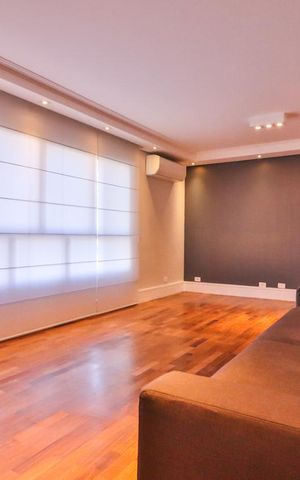 Apartamento para alugar com 156m², 3 quartos e 1 vaga Apartamento para alugar com 156m², 3 quartos e 1 vagaSala