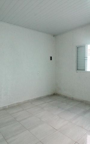Casa à venda com 120m², 1 quarto e sem vagasala