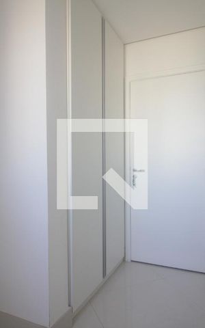 Apartamento para alugar com 244m², 3 quartos e 4 vagasÁrea de Serviço