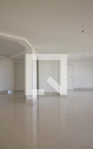 Apartamento para alugar com 244m², 3 quartos e 4 vagasSala