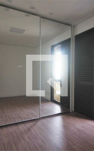 Apartamento para alugar com 244m², 3 quartos e 4 vagasSuíte 1