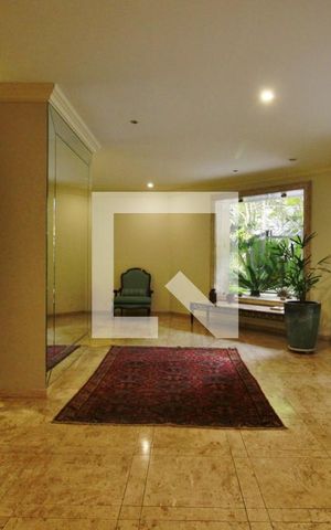Apartamento para alugar com 244m², 3 quartos e 4 vagasHall