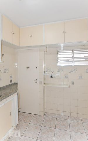 Apartamento à venda com 80m², 3 quartos e 1 vaga Apartamento à venda com 80m², 3 quartos e 1 vagaCozinha