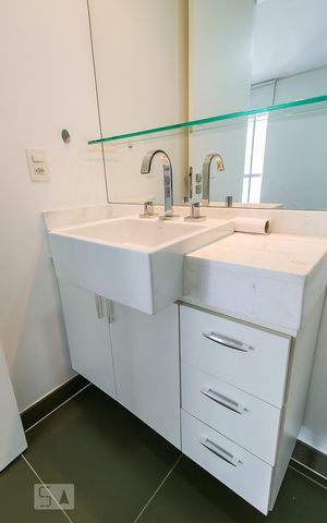 Studio à venda com 50m², 1 quarto e 1 vaga Studio à venda com 50m², 1 quarto e 1 vagaBanheiro - Torneira