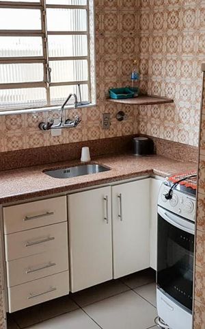 Casa à venda com 193m², 3 quartos e 2 vagas Casa à venda com 193m², 3 quartos e 2 vagasCozinha