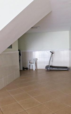 Casa à venda com 134m², 3 quartos e 3 vagasGaragem